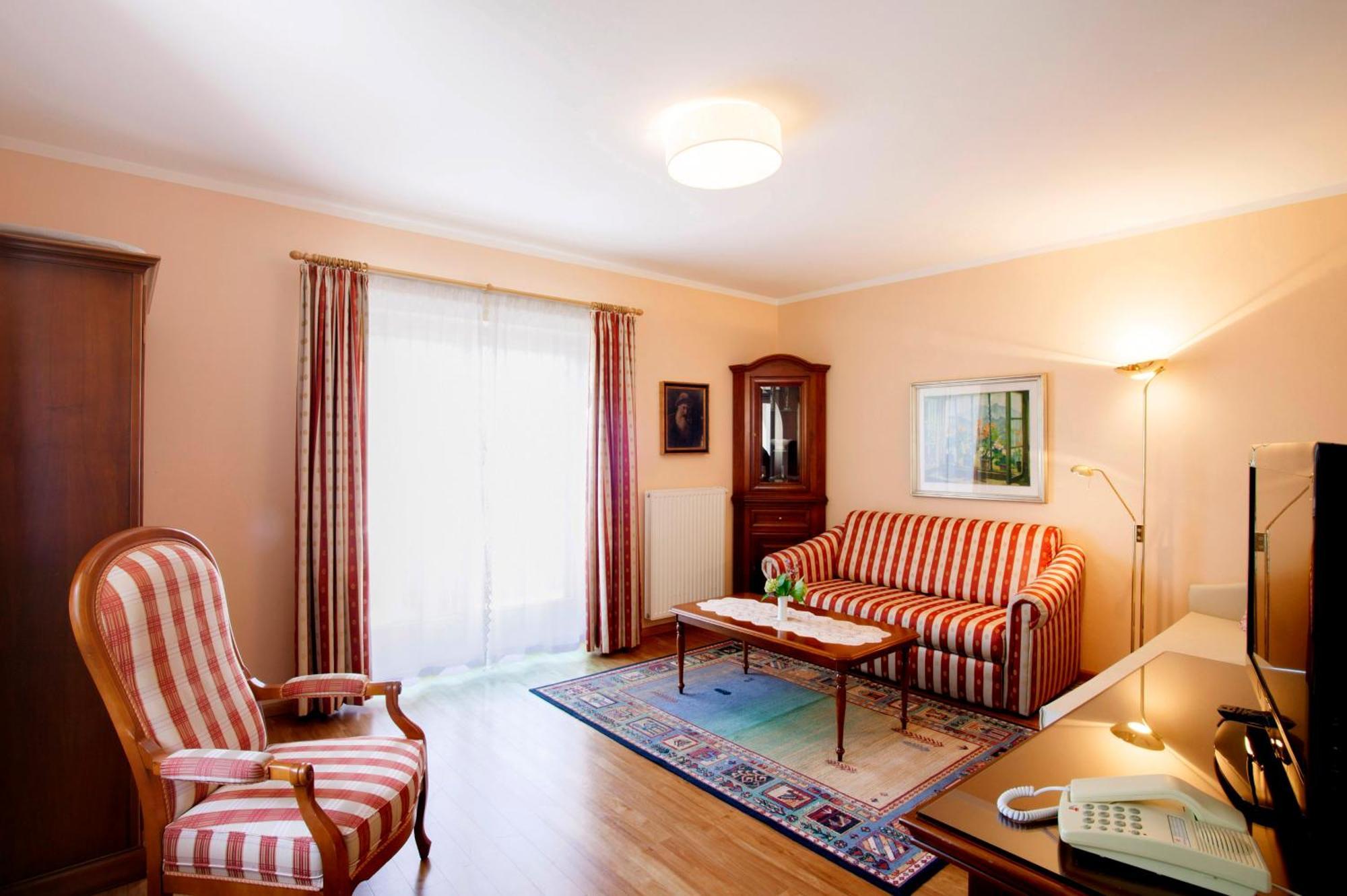Hotel Foerstlerhof Postal / Burgstall Zewnętrze zdjęcie
